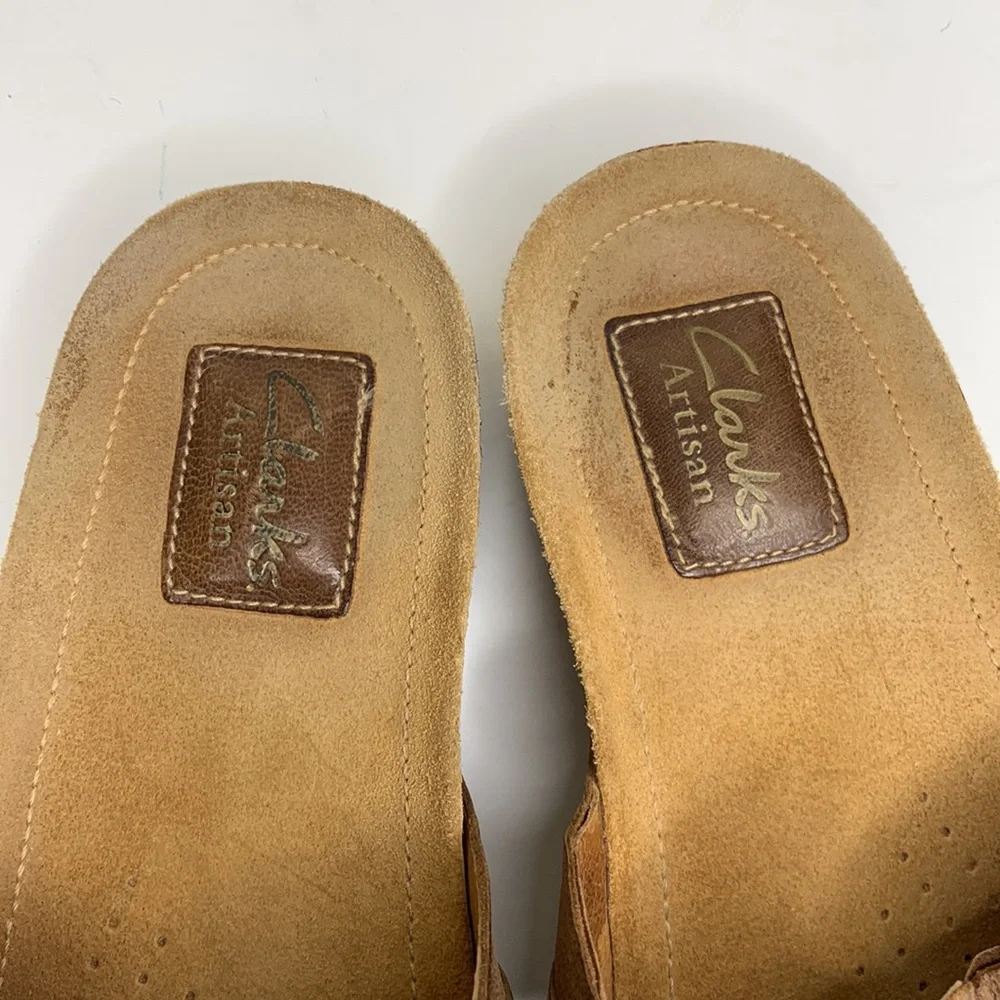 Clarks casual distressed